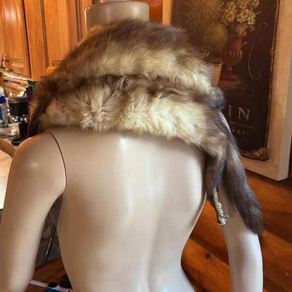 2 Mink Scarft Real Authentic - Picture 3 of 8